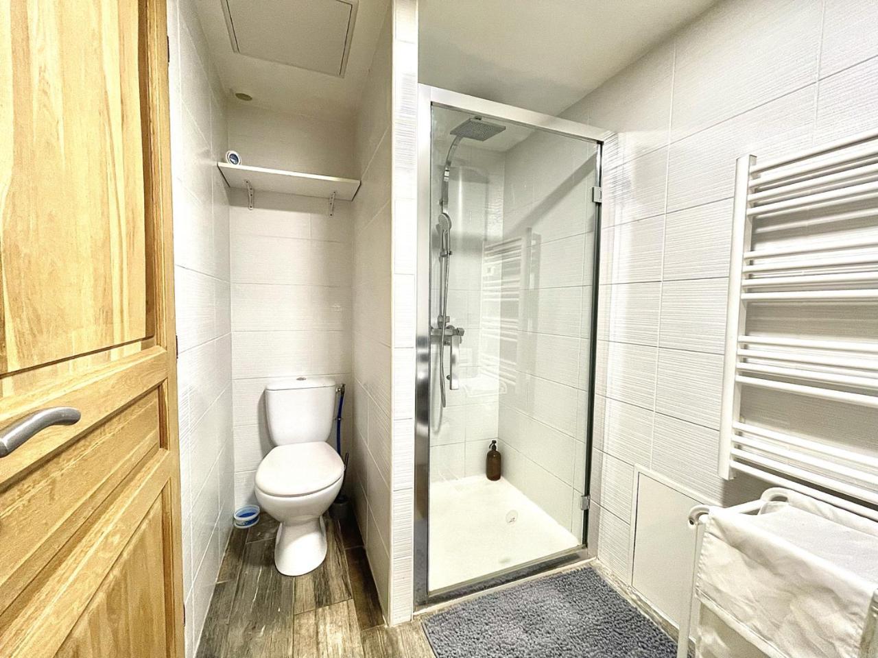 *Le Lotus*Fiber Wifi*Hyper Center* Apartment Salon-de-Provence Bagian luar foto