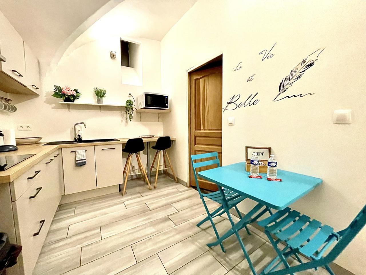 *Le Lotus*Fiber Wifi*Hyper Center* Apartment Salon-de-Provence Bagian luar foto